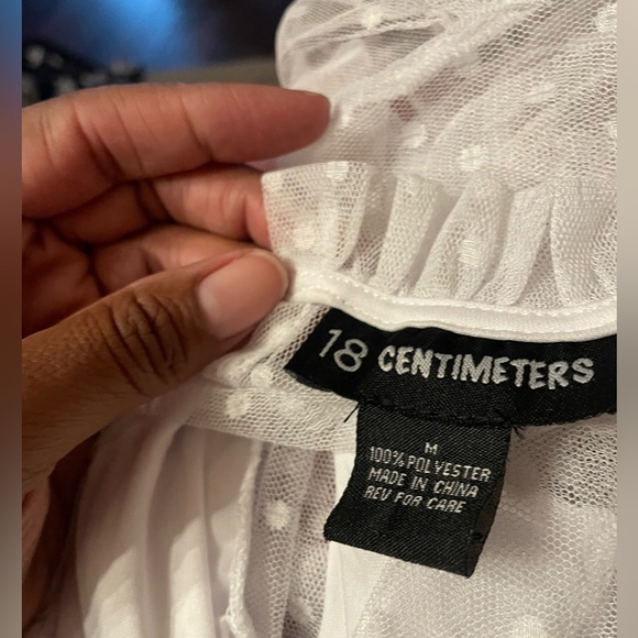 18 centimeters sz medium white long sleeve sheer dress eyelet closure ptp 14 in - Picture 6 of 6